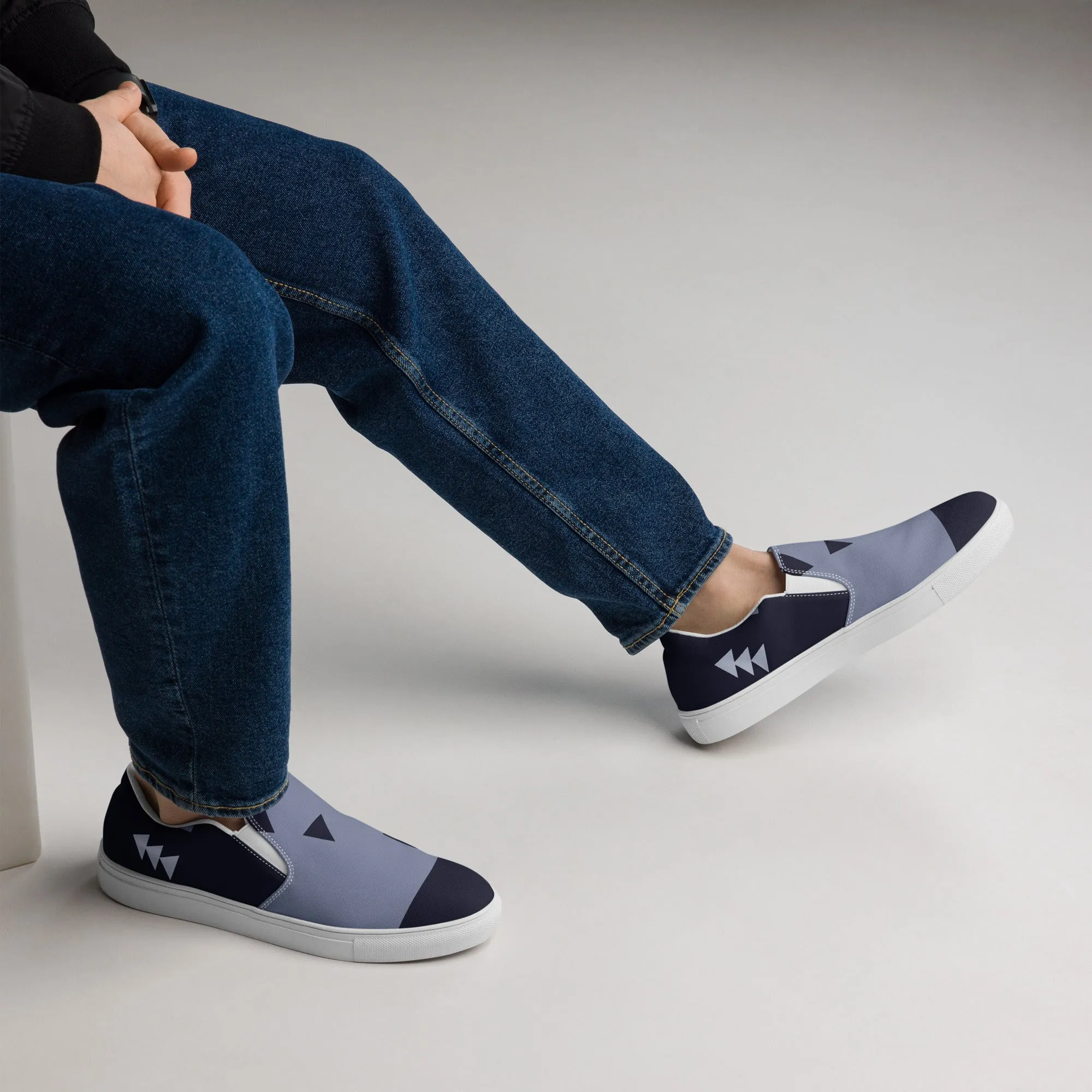MISSING LINK Men’s Slip-On Canvas Shoes (Midnight)