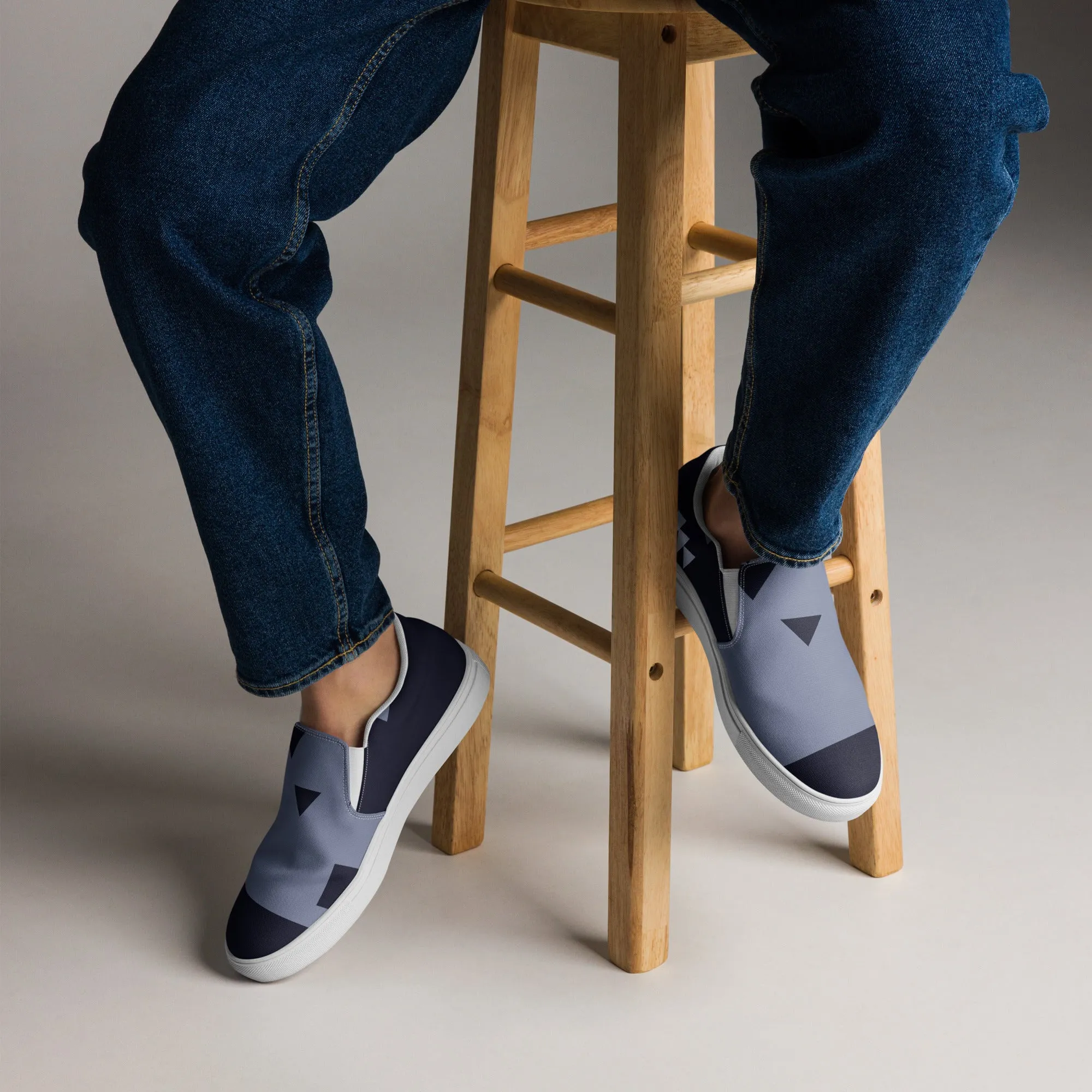 MISSING LINK Men’s Slip-On Canvas Shoes (Midnight)