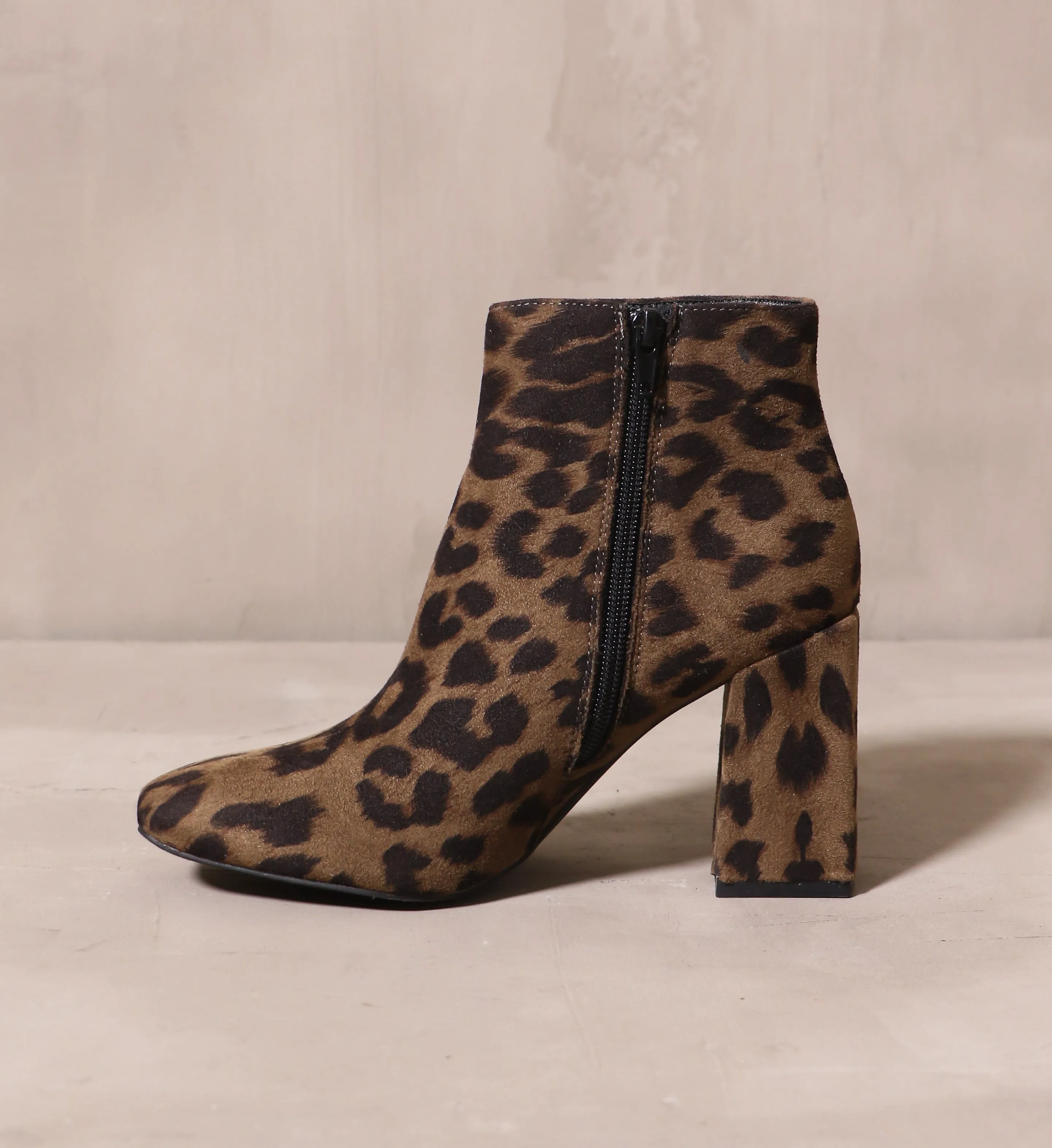 THE CAT'S MEOW BOOTIE